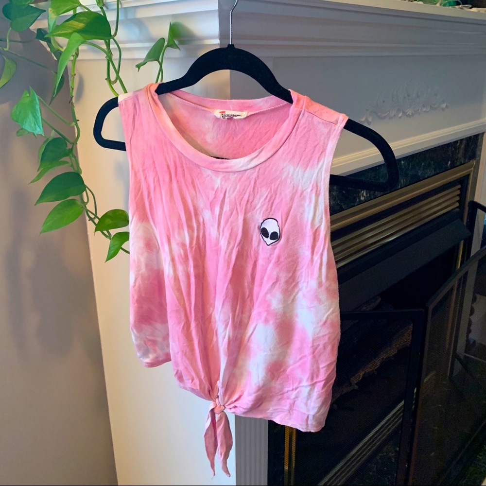 Tie dye pink alien decal crop top